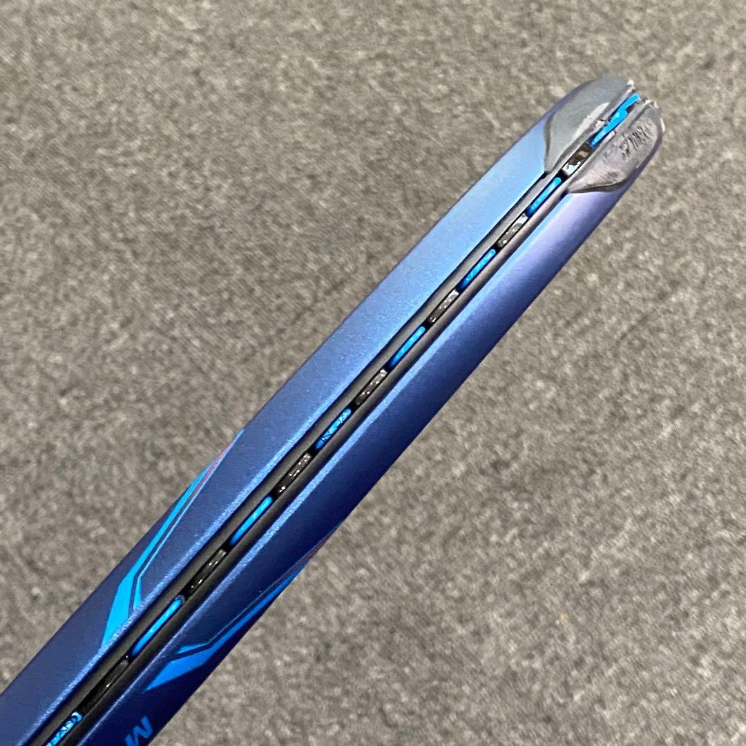 【美品】YONEXヨネックス EZONE100 45-60LBS G2 ラケット