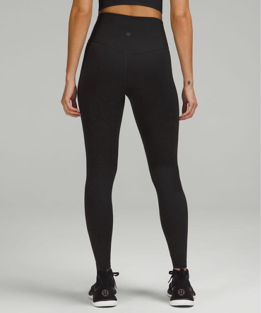 【美品】lululemon(ルルレモン) レギンス　ブラック