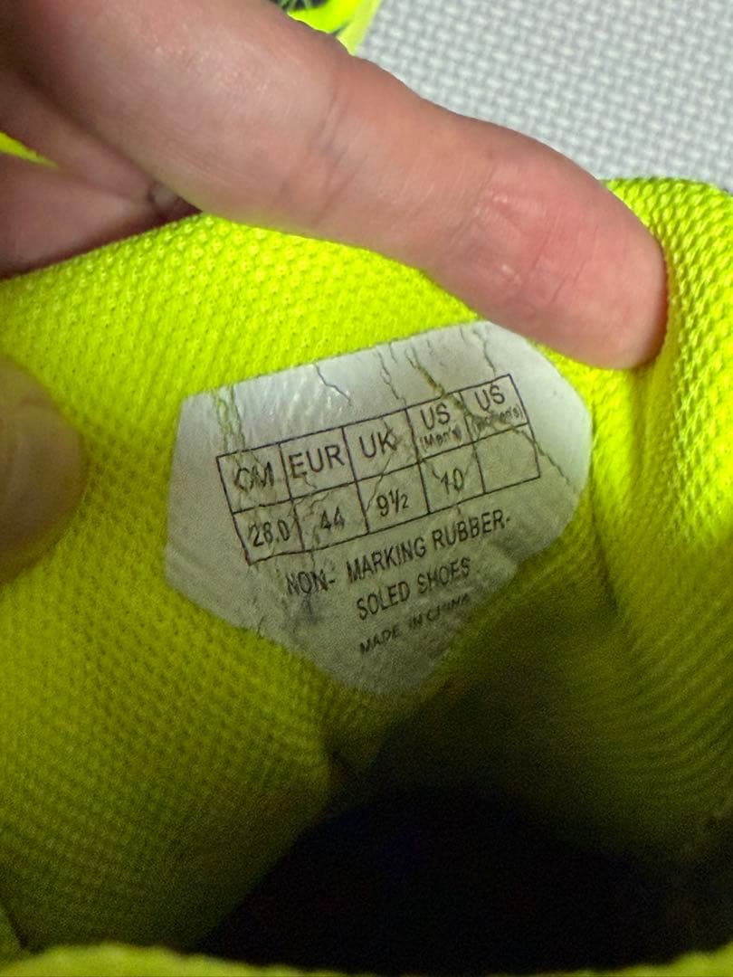 YONEX AERUS 2 ネイビー/イエロー バドミントンシューズ
