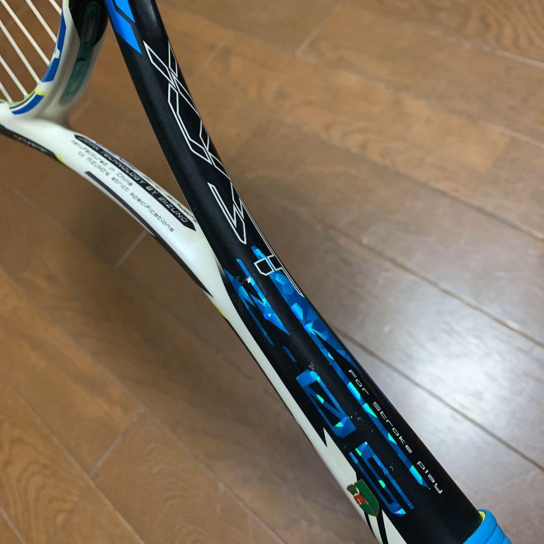 テニスラケット ヨネックス＋ガット