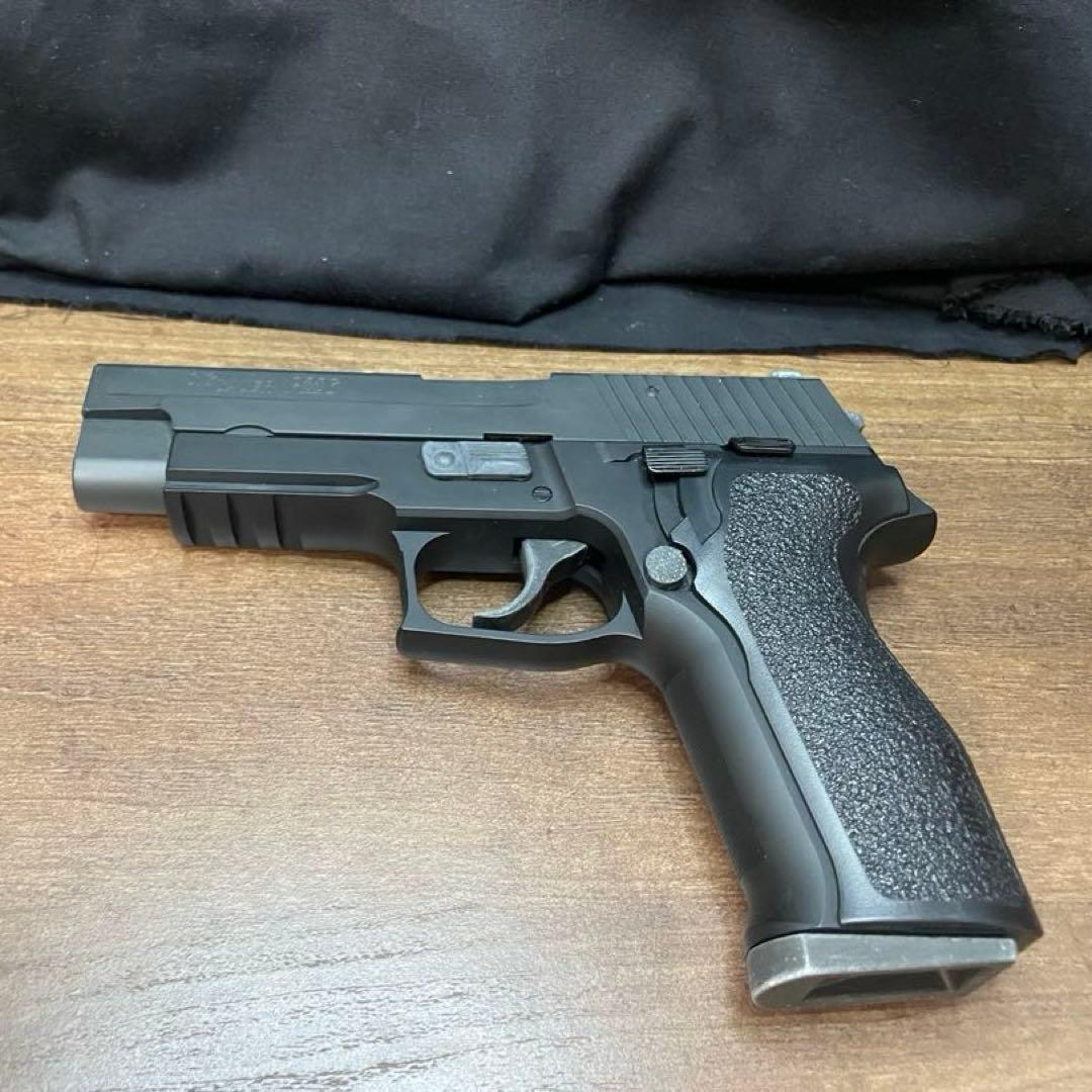 動作確認済　東京マルイ　SIG p226 e2 ガスガン　18禁仕様