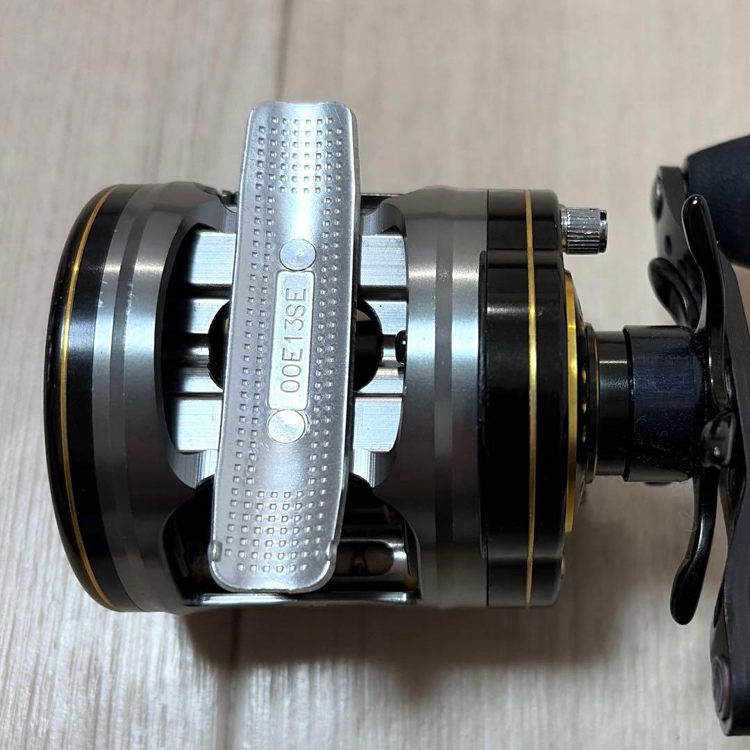ABU アンバサダー モラムZX1600 マグ