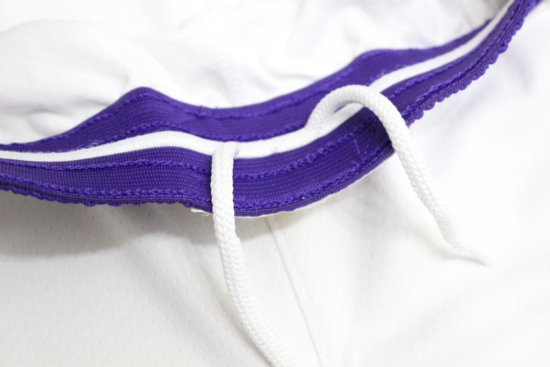 【極美品】XL ナイキ　オーセンティック　レイカーズ　ショートパンツ　バスパン