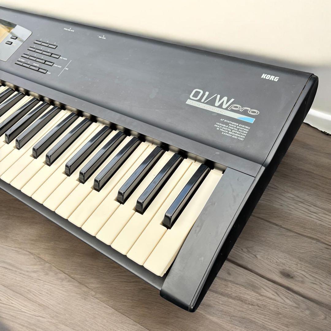KORG 01/W pro シンセサイザー 76鍵 ワークステーション AI2