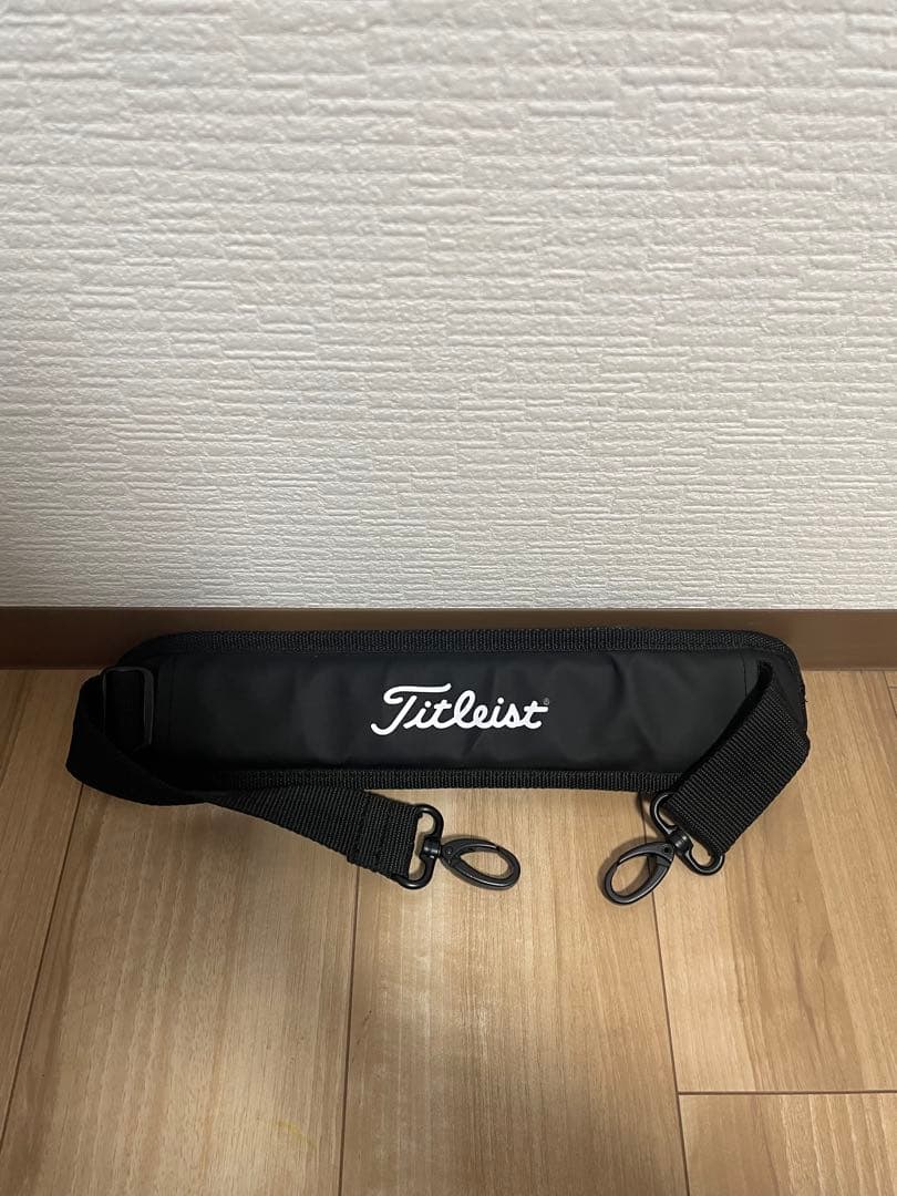 タイトリスト コアエッセンシャル ハーフスタンドキャディバッグ 7型