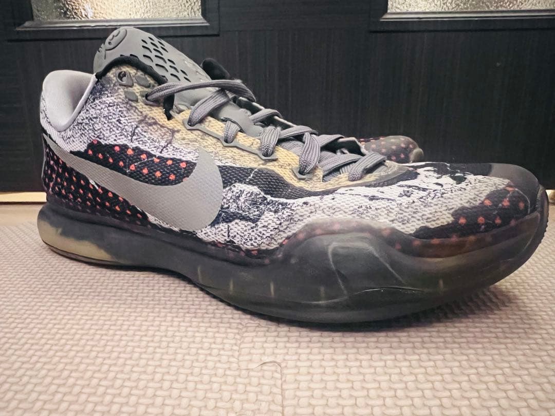 シューズ(男性用) NIKE KOBE10 'PAIN' OG 27cm