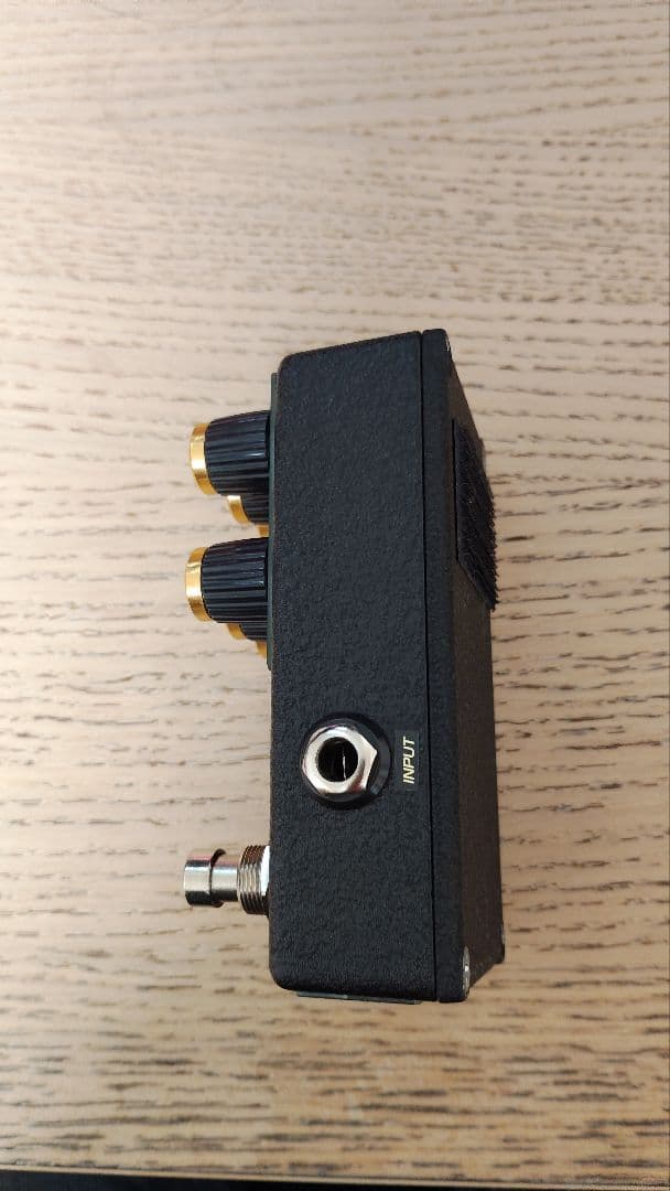 VEROCITY SLXG ギターエフェクター(最終値下げ、ネジ2本欠品)