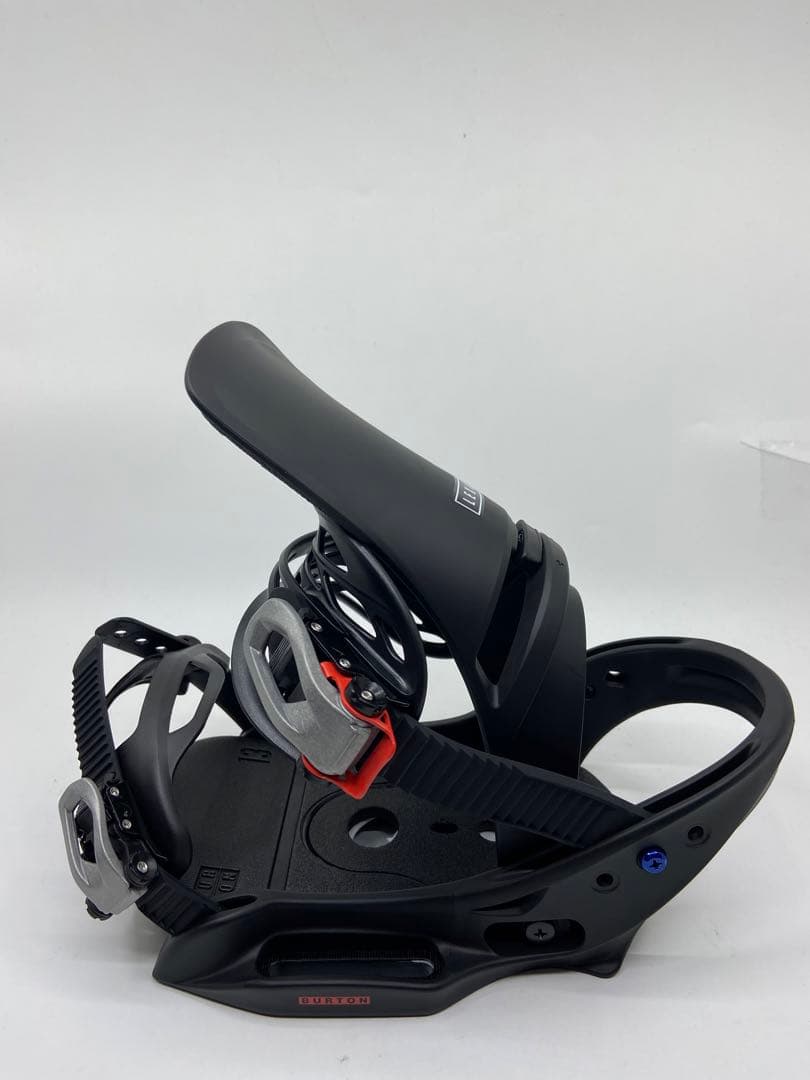 【新品】BURTON LEXA EST Mサイズ　最安値