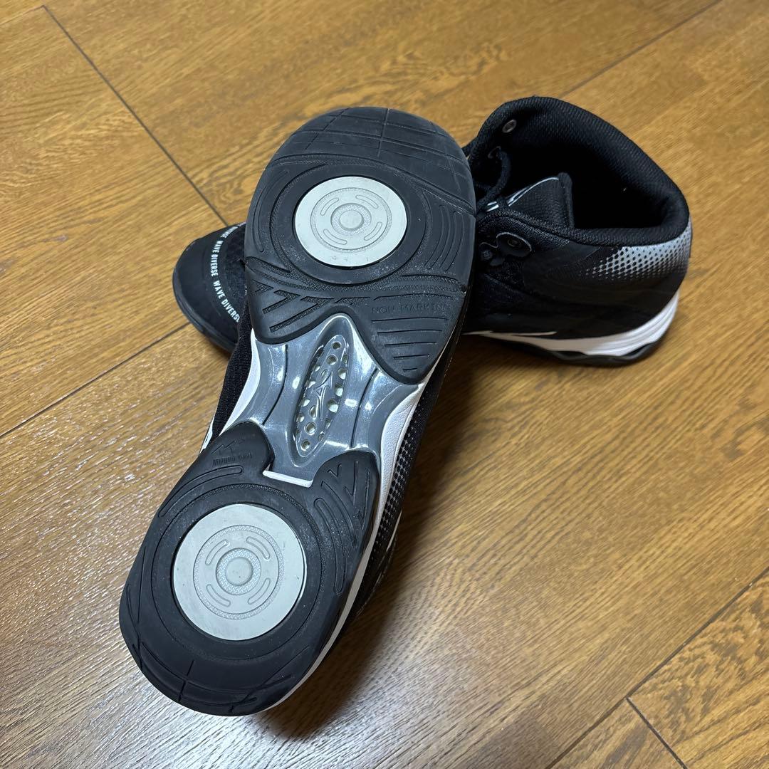 ミズノ　ウェーブダイバース　DE2 ブラック　25.5センチ