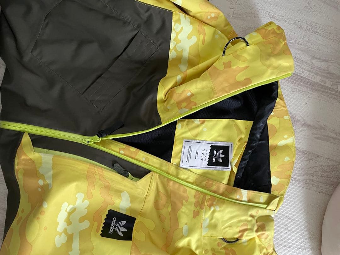 adidas 迷彩柄 スノーボードウェア Lサイズ