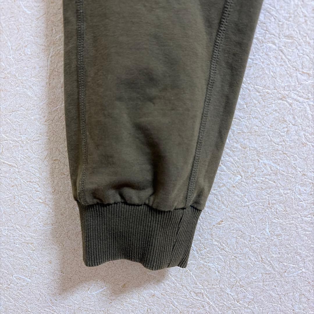 Vanquish Fitness 上下セットアップ Sサイズ　カーキ