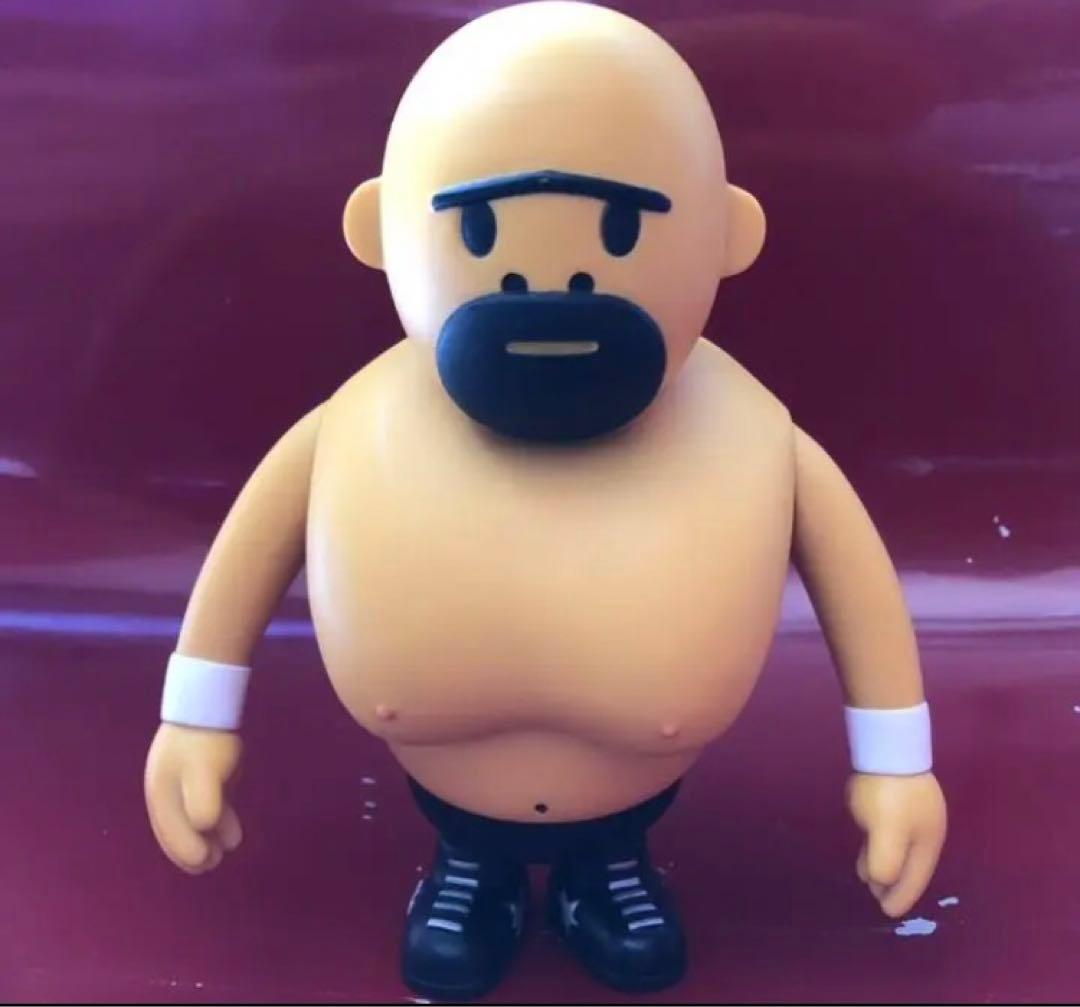《APE × 新日本プロレス》フィギュア エイプ NIGO デザイナーズトイ