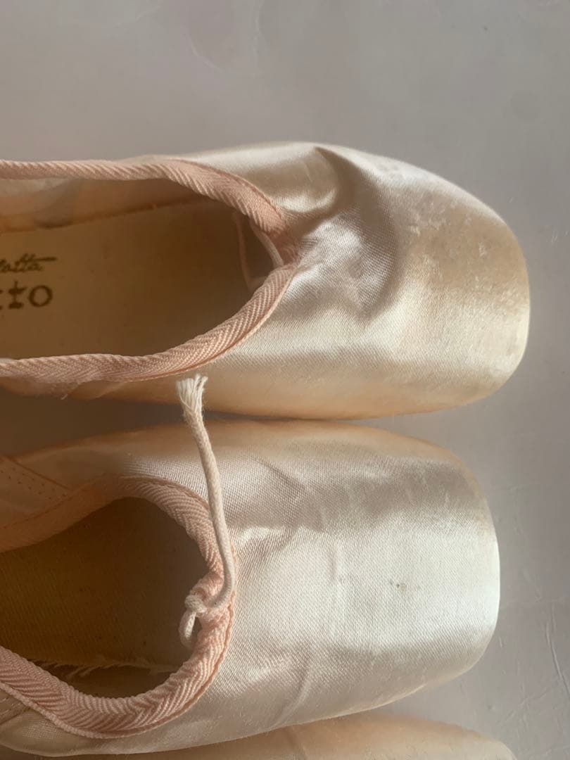 【美品あり】レペット repetto トウシューズ 2足セット 状態違い　バレエ