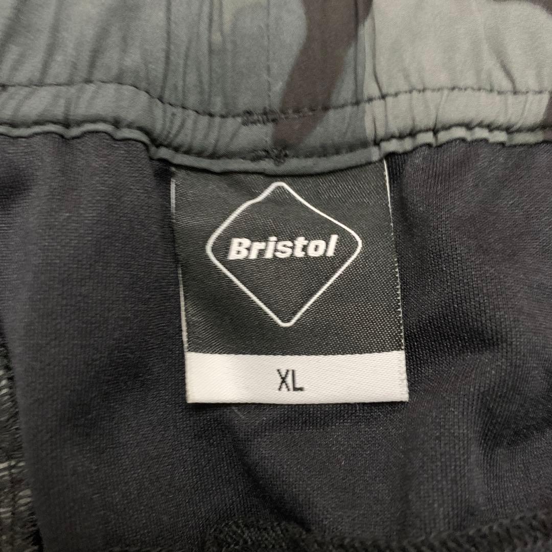 ソフ　SOPH F.C.Real Bristol ショートパンツ