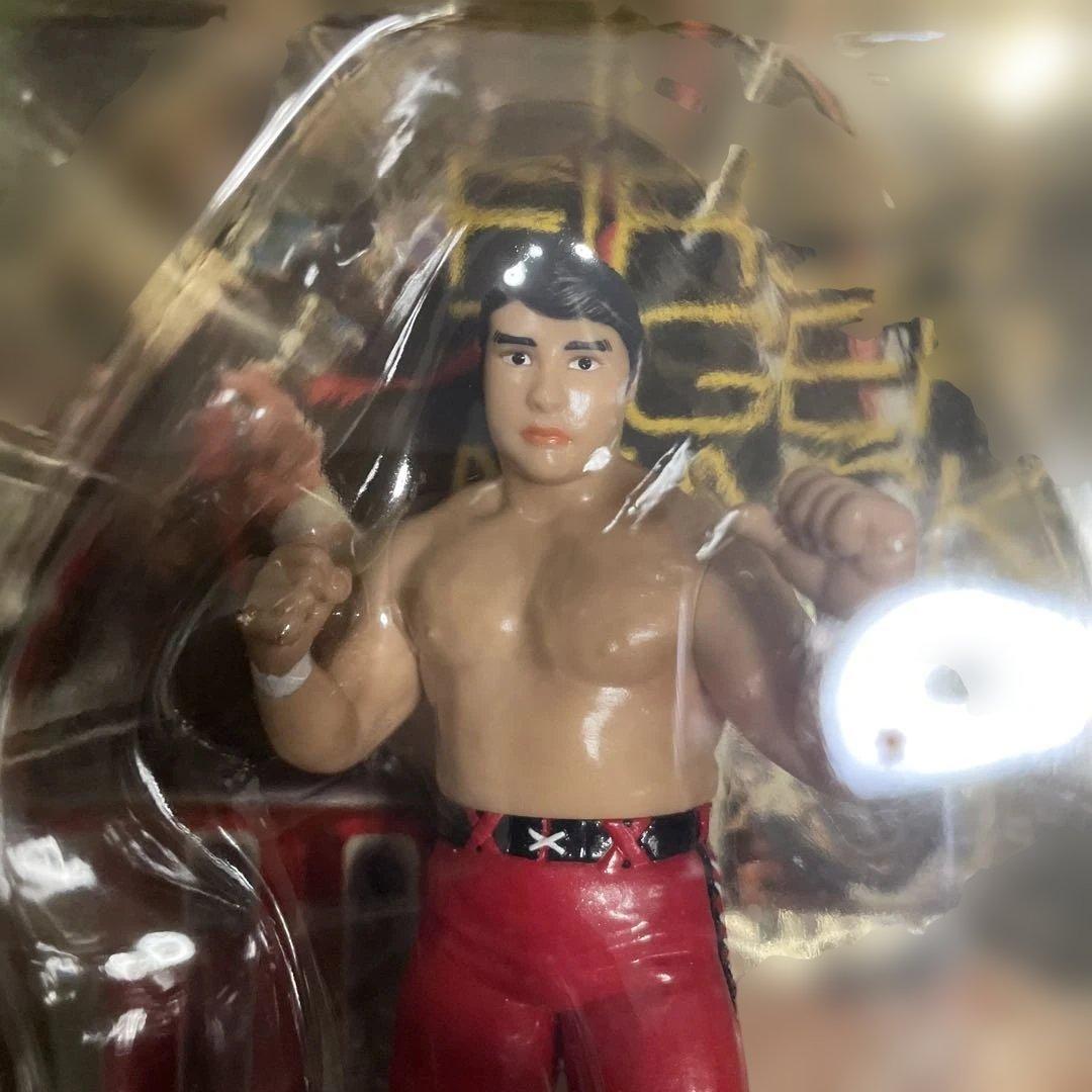 初代タイガーマスクIIIマスクフィギュア 赤色パンツ マスク付き　NWA