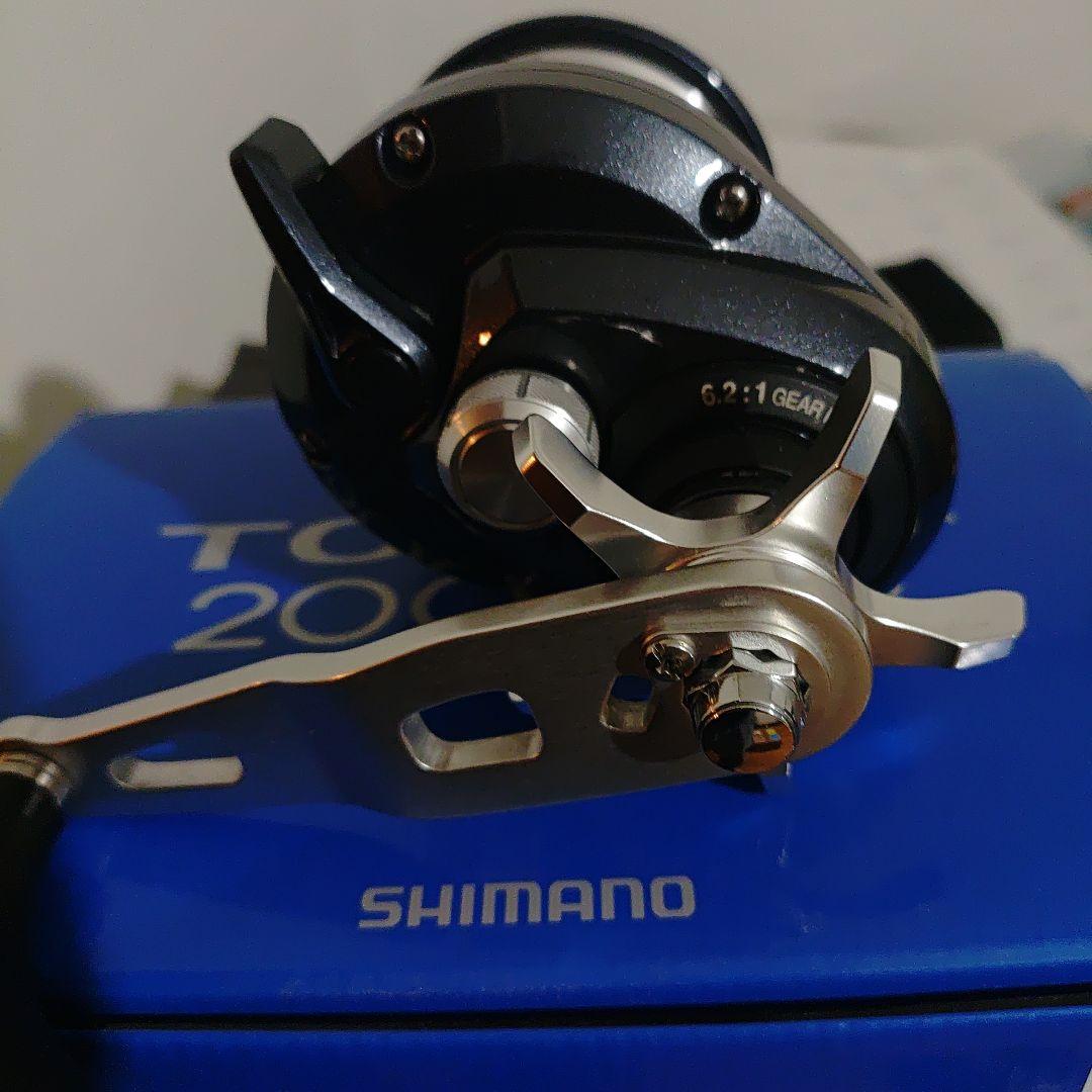 SHIMANO TORIUM 2000HG ベイトリール