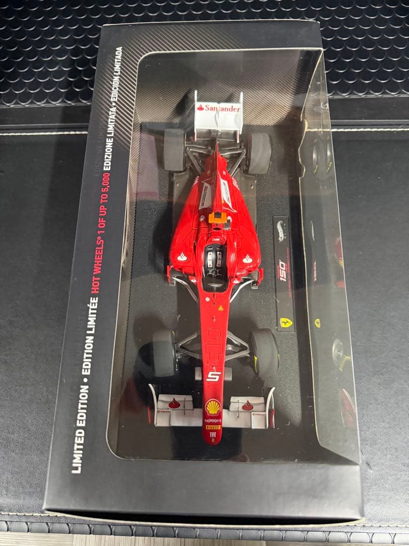 Ferrari F150 °限定版 1:18ミニカー