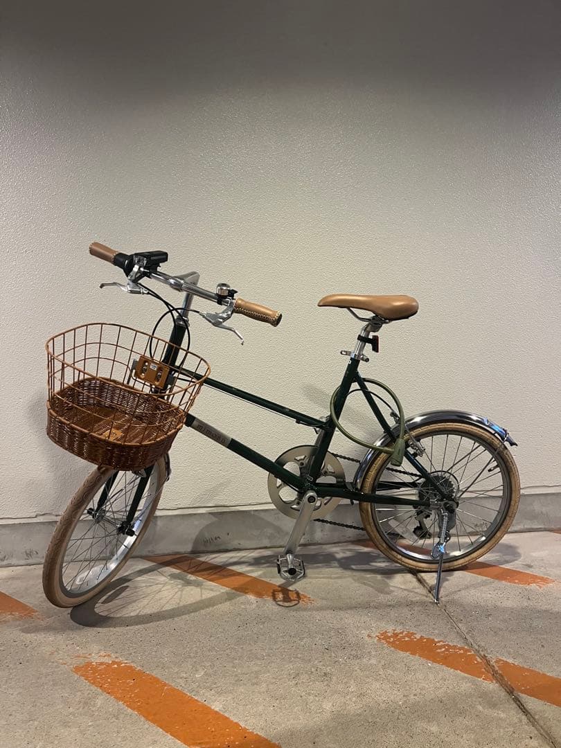 カーキ 20インチ 自転車 カゴ付き ライト付き 鍵付き