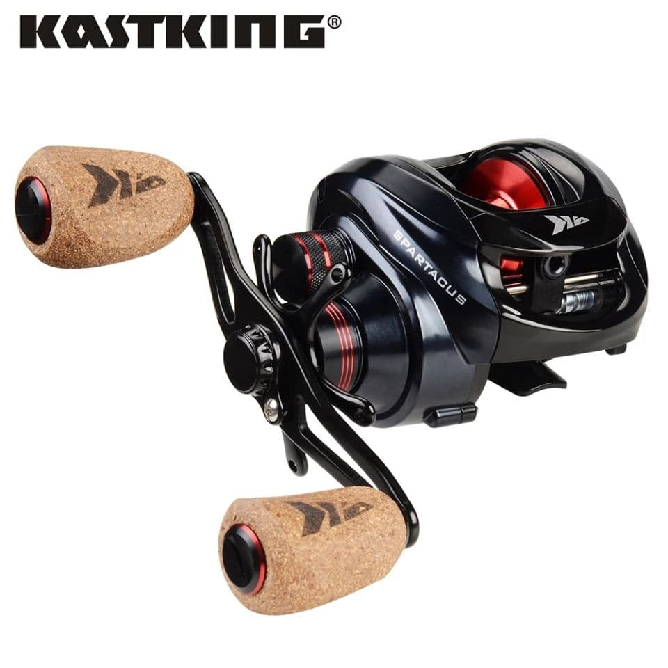 KASTKING   SPARTACUS plus ベイトリール　右ハンドル