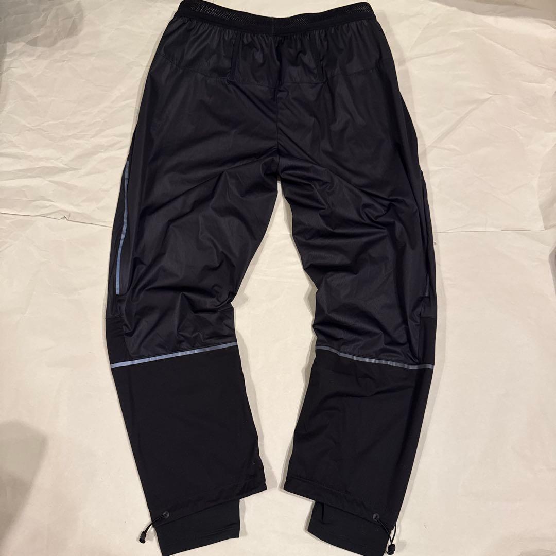 ナイキ 新品未使用 スウィフト シールド ランニングパンツ(ブラック/M)
