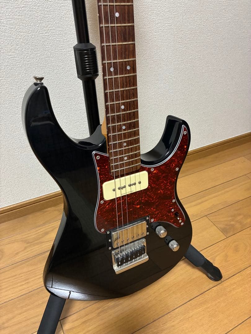 YAMAHA パシフィカ611 HFM ブラック エレキギター