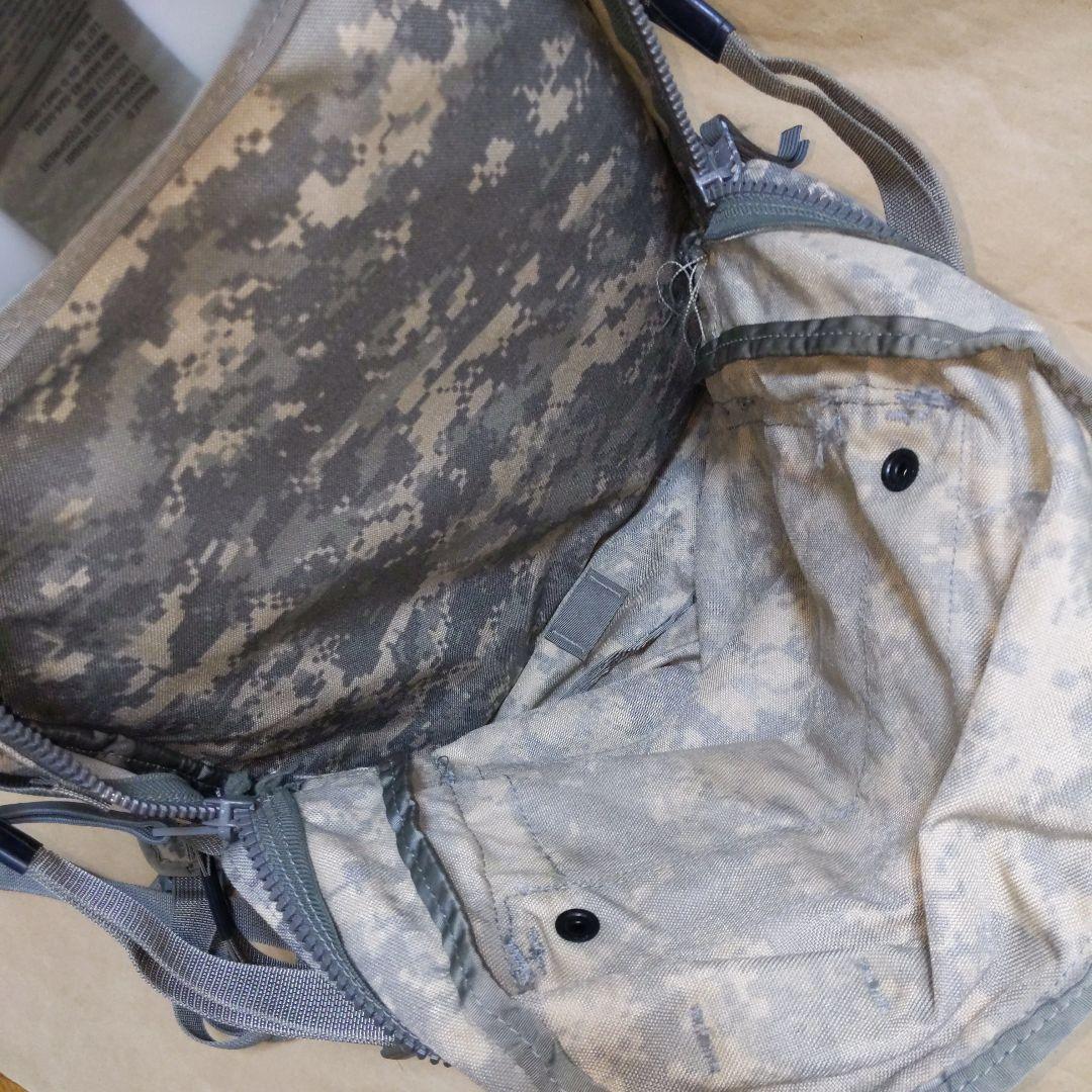 アメリカ陸軍MOLLE Ⅱ アサルトパック/バンダリアポーチ付 UCP 実物良品