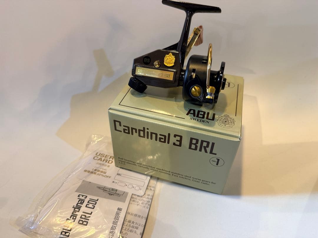 ABU カーディナル3BRL新品未使用レア品ウッドハンドル標準
