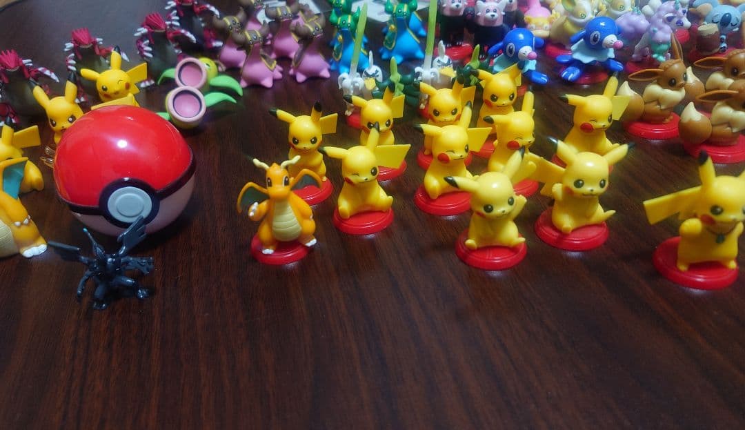 ポケモン・星のカービィ　まとめ売り　９２点