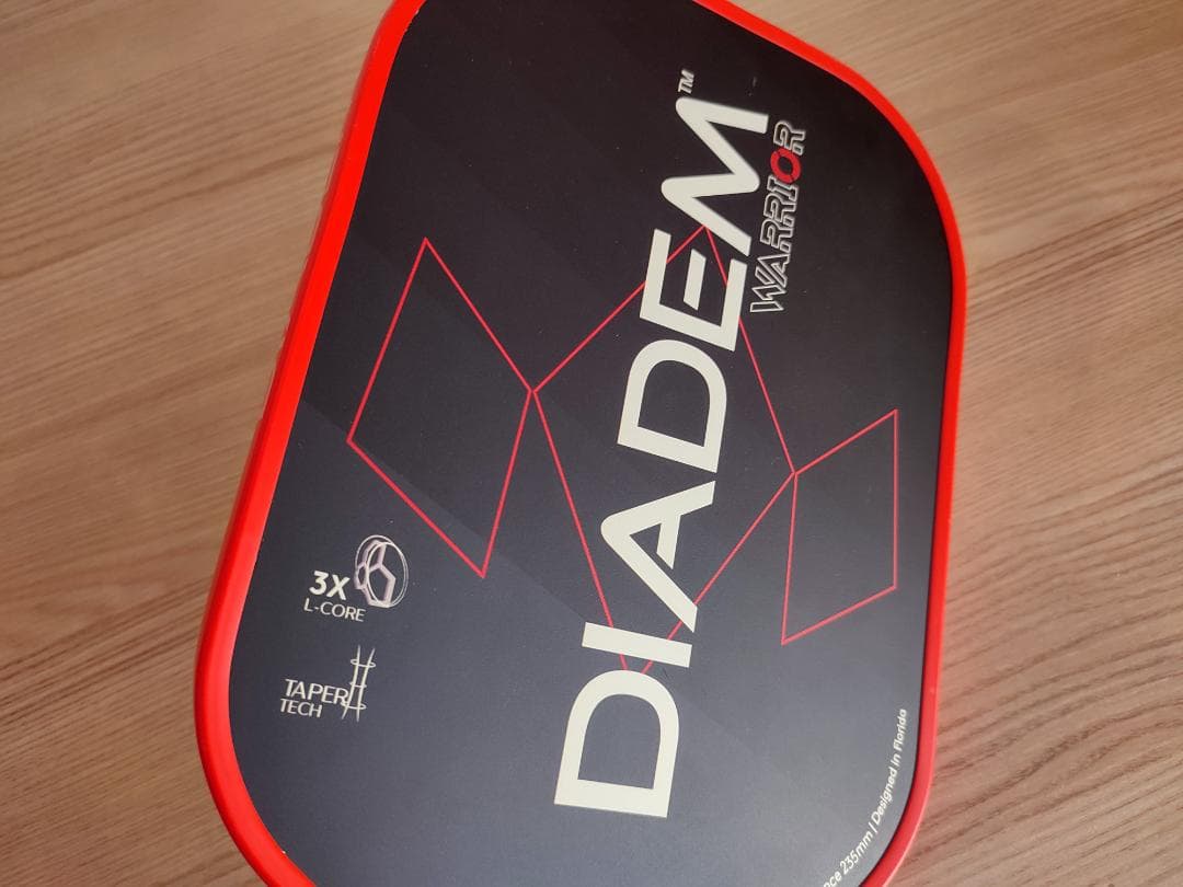 Diadem Warrior ピックルボールパドル カーボン USAPA承認