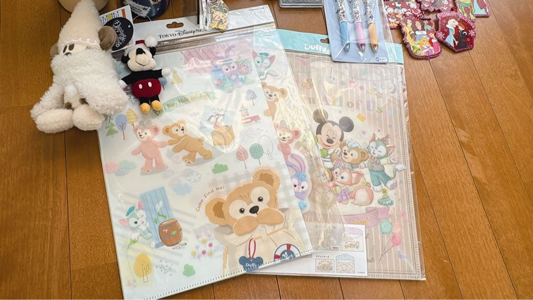 ディズニーグッズ　まとめ売り　タンブラー　フィギュア ダッフィフレンズ等