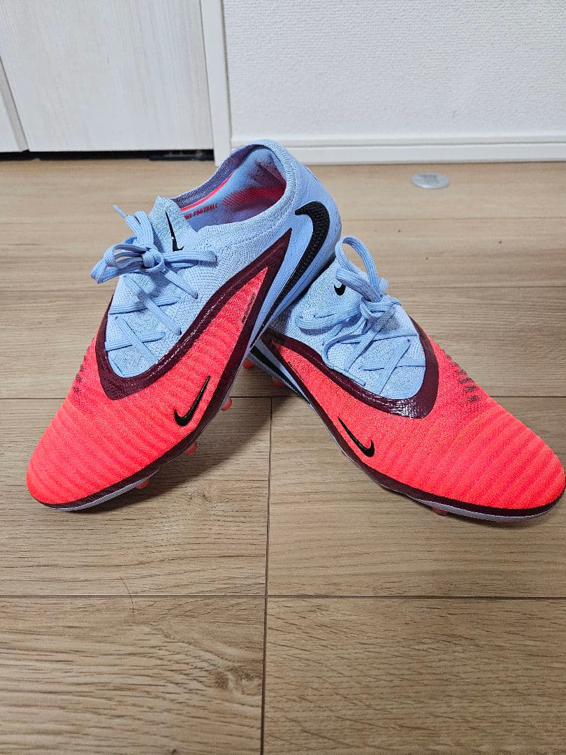 ほぼ未使用 ナイキ ファントム6 LOW ELITE AG PRO 25cm