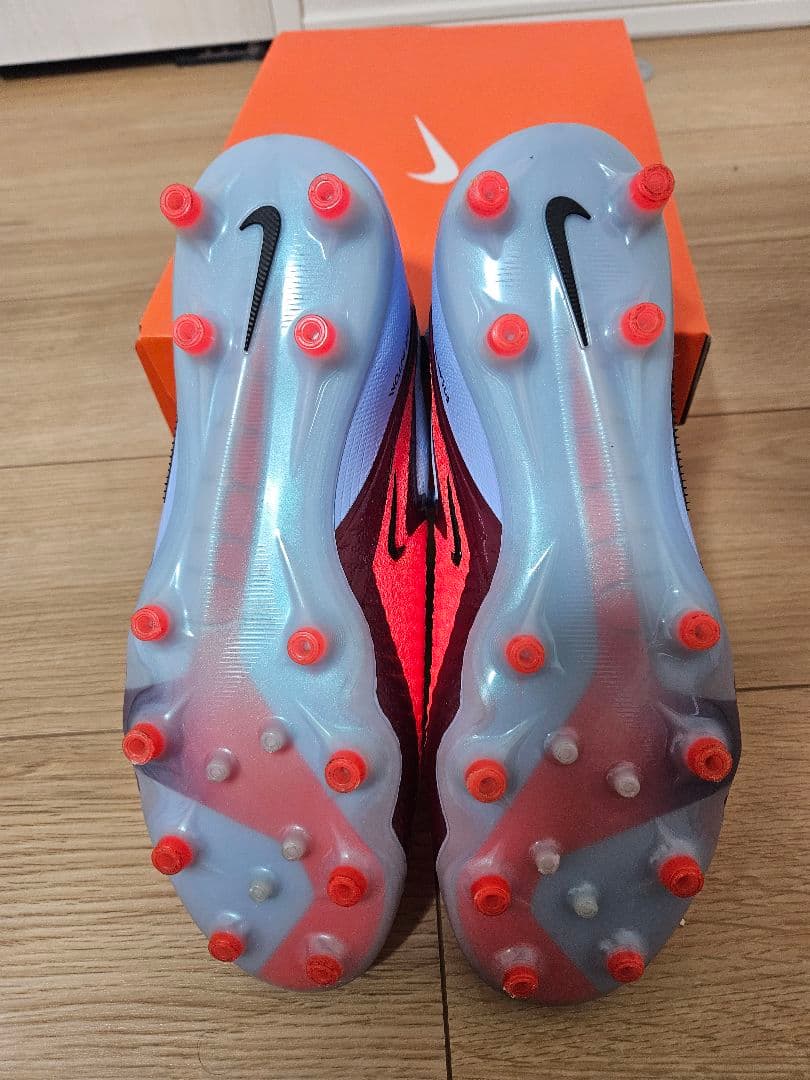 ほぼ未使用 ナイキ ファントム6 LOW ELITE AG PRO 25cm
