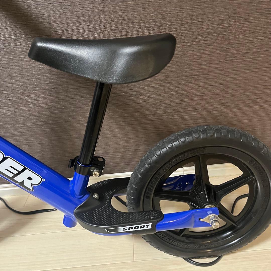 美品　STRIDER ストライダー　ブルー　12インチ　青　バランスバイク