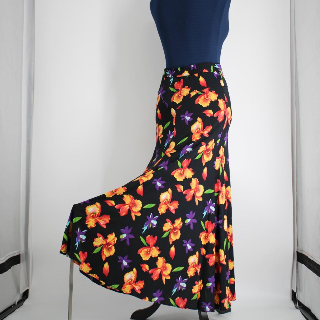 【美品 日本製 社交ダンス衣装】ブラック×花柄 CHACOTT スカート 黒