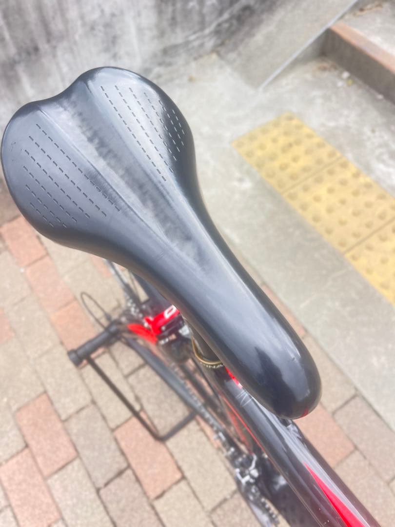 ピナレロ PINARELLO FP2 フルカーボン シマノ 105 サイズ52