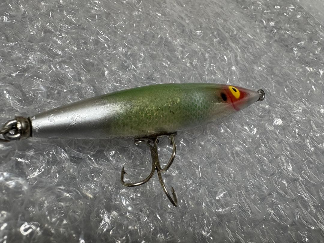 オールドヘドン　ダイイングクイーバー　レアカラー　イエローアイ　HEDDON