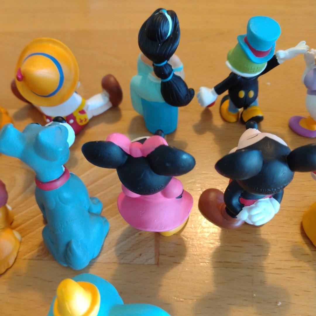 美品　ディズニーキャラクター フィギュア 17体セット