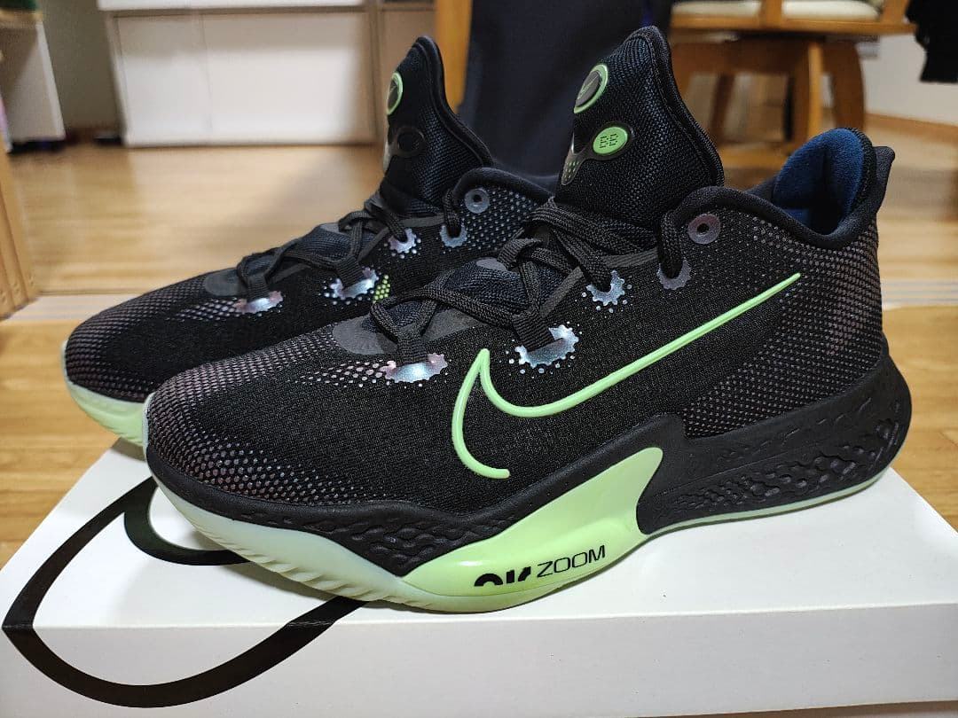 【美品】NIKE エアズーム BB NXT 【 28cm】