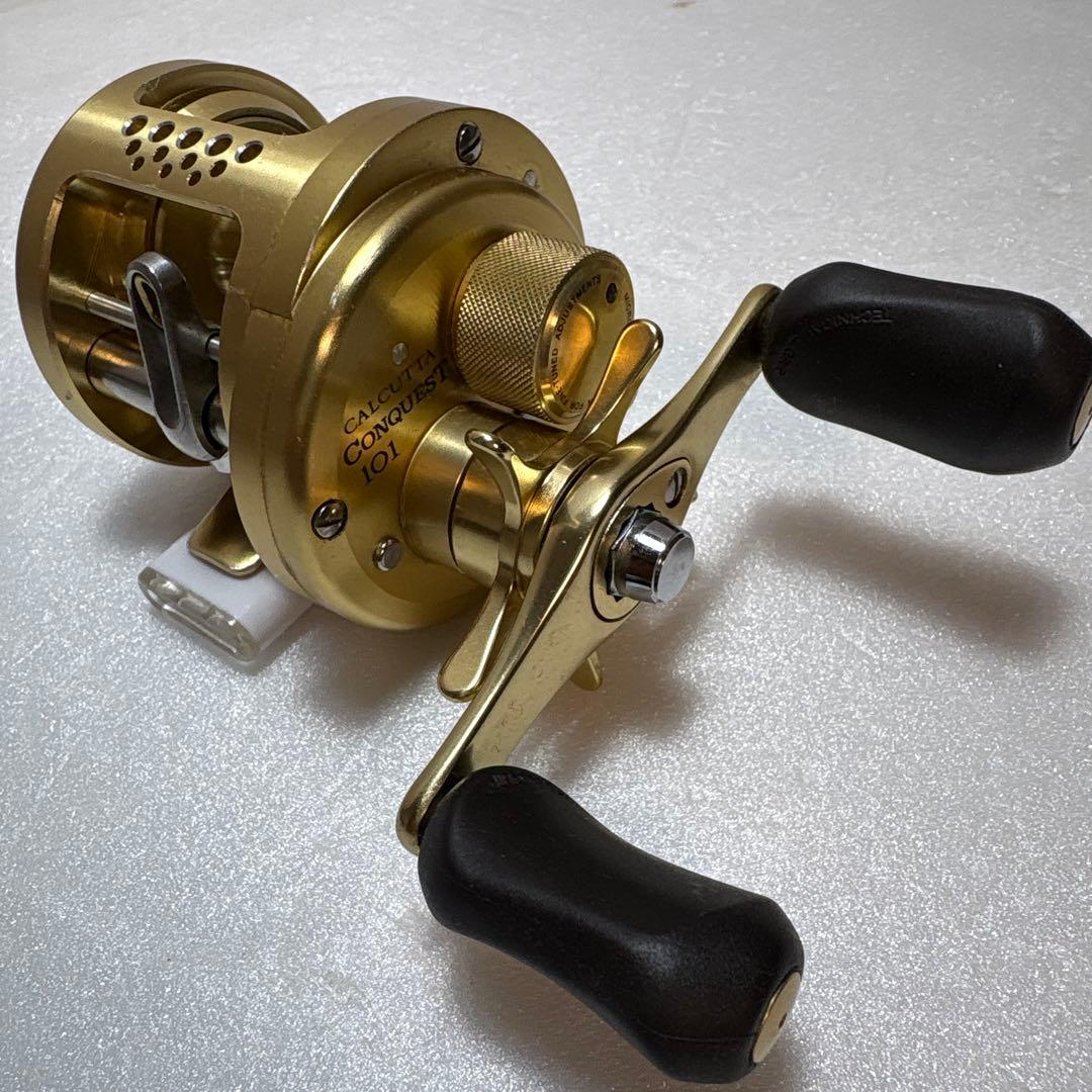 SHIMANO シマノ カルカッタ コンクエスト 101 左巻き