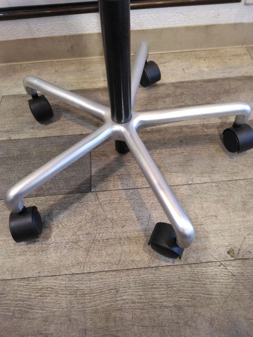 タカラベルモントカットチェア①