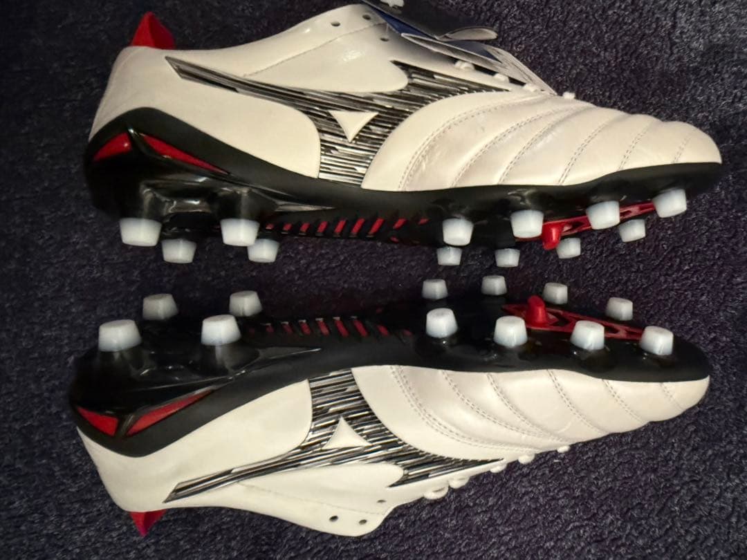 a*e様 Mizuno モレリアネオ4 ホワイト　26.5 新品未使用