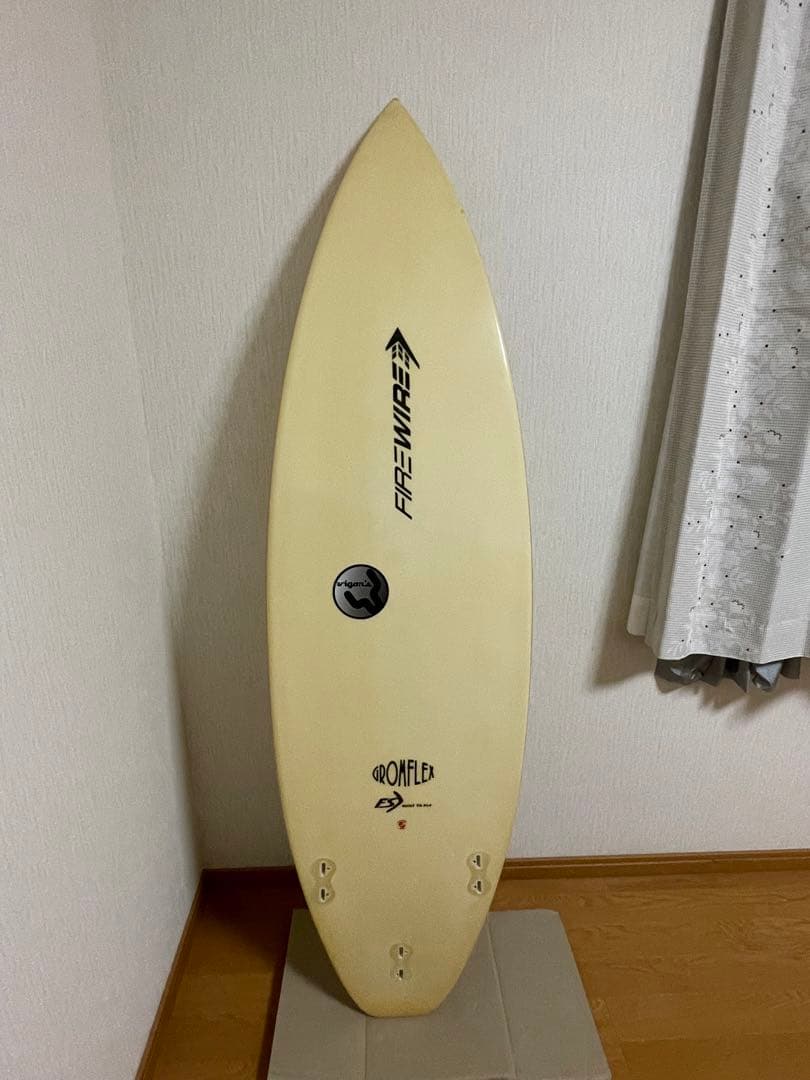 サーフボードFIREWIRE
