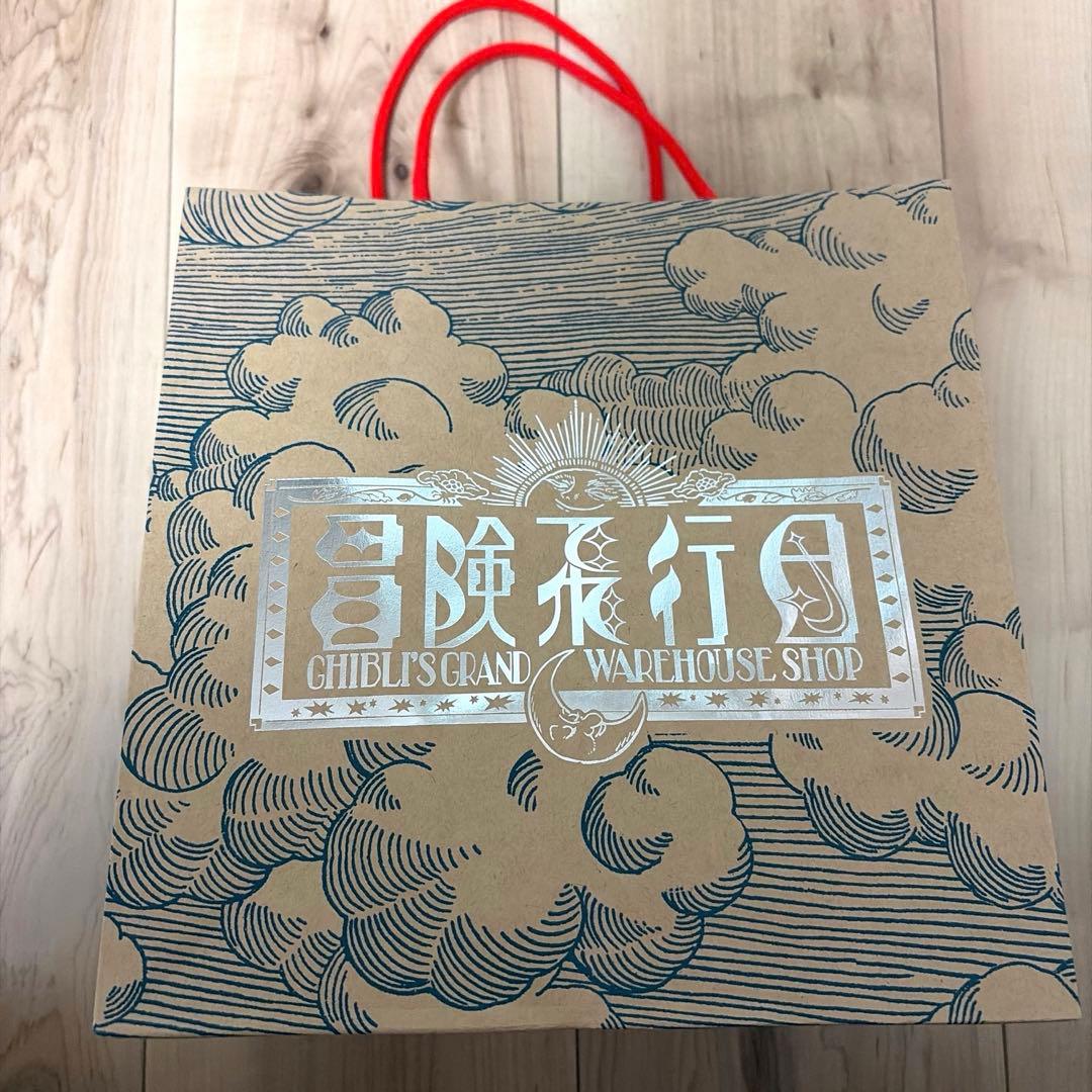 ジブリパーク 限定 ヒンのショルダーポーチ ぬいぐるみ バッグ　新品　ジブリ