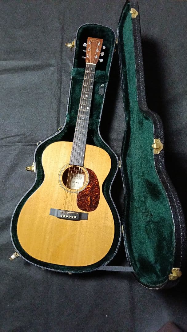 ギター　Martin & Co. マーチン 000-16GT　ハードケース付き