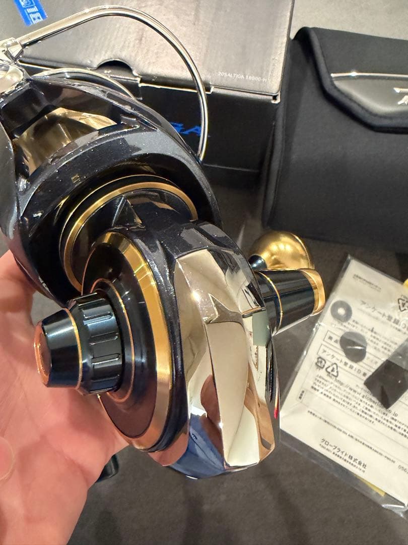 20ソルティガ SALTIGA18000H 20000 SLP パワーハンドル