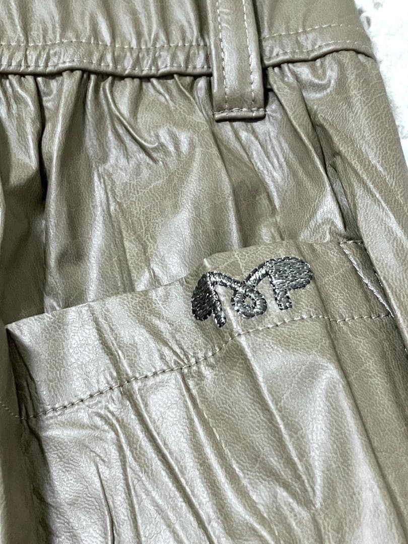【早い者勝ち‼️】新品 ムニタルプ レディース ゴルフパンツ サイズ38
