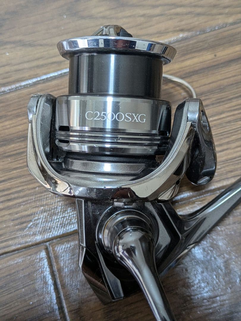 24 TWIN POWER C2500XG シマノ shimano