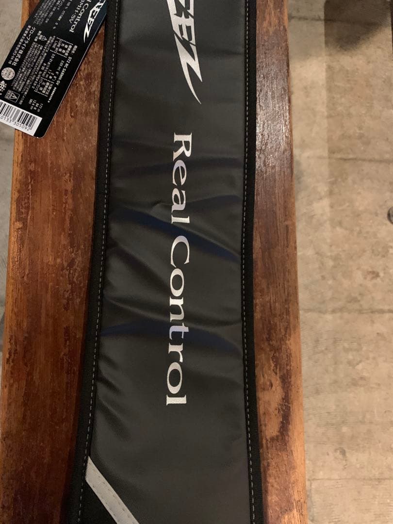 N*E様 使用僅かな美品スティーズReal Control S68MH-SVバス