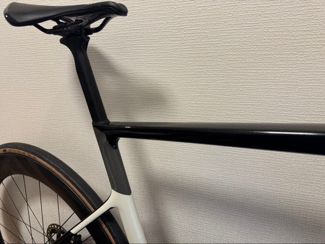 supersix evo 54サイズ　Di2完成車