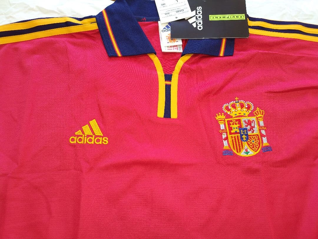 adidas スペイン代表 2000年ホームシャツ Lサイズ 新品タグ付き